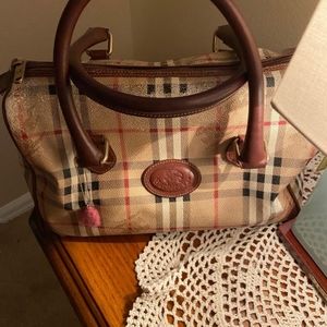 Burberry duffle bag
